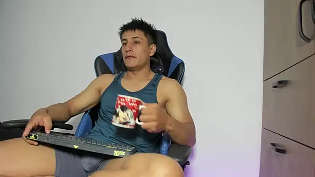 dorman boy online show from 02/12/26, 01:00