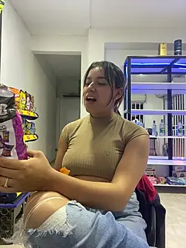 liahot69 online show from 07/31/26, 02:55
