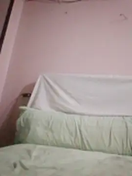 Snapshot of yasso5555 chatting on 12/01/25, 02:00 yasso5555 online show from 12/01/25, 02:00