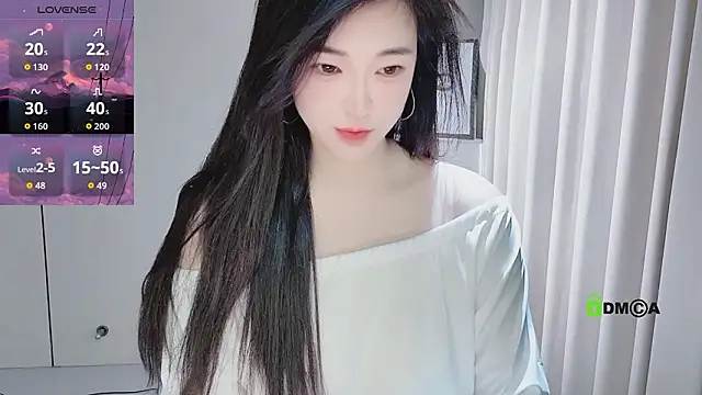 YunShan-33 online show from 02/18/26, 04:30