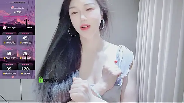 YunShan-33 online show from 03/31/26, 02:02