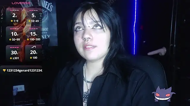 Snapshot of Jessie__wild chatting on 11/24/25, 01:00 Jessie wild online show from 11/24/25, 01:00