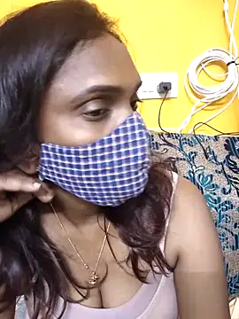 Queen-dhivya online show from 03/31/26, 05:02