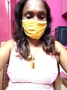 Queen-dhivya online show from 04/16/26, 05:25