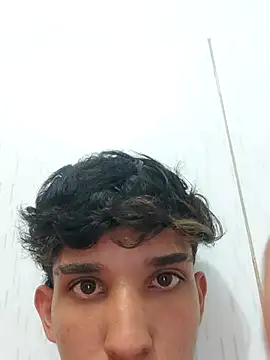 Snapshot of sougostoso18 chatting on 11/07/25, 01:38 sougostoso18 online show from 11/07/25, 01:38