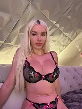 Lana-Grey online show from 05/03/26, 12:05