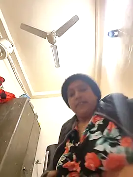 Hot-Sana2 online show from 12/05/25, 04:36