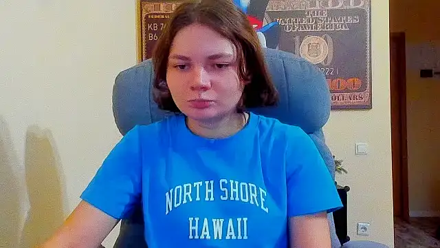 Snapshot of Stella-Maers chatting on 11/19/25, 08:58 Stella-Maers online show from 11/19/25, 08:58