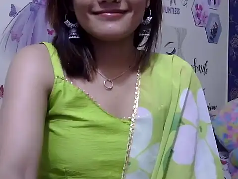 maira 33 online show from 04/04/26, 10:35