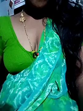 Snapshot of Sana-telugu1 chatting on 11/05/25, 11:21 Sana-telugu1 online show from 11/05/25, 11:21