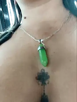 Snapshot of cataleyamyst chatting on 12/21/25, 07:54 cataleyamyst online show from 12/21/25, 07:54