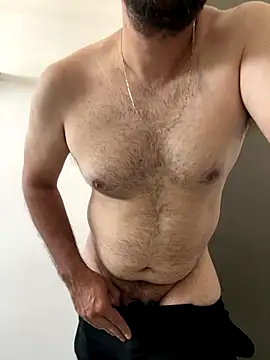 Snapshot of n0tf0und chatting on 11/08/25, 07:01 n0tf0und online show from 11/08/25, 07:01