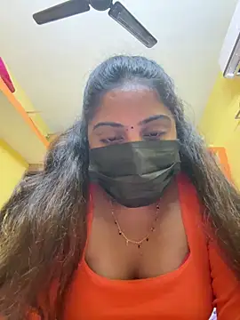 Tamil Hot Varshu online show from 01/05/26, 06:11