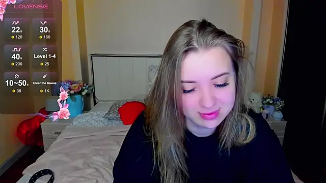 Snapshot of AlexissMmm chatting on 11/05/25, 05:02 AlexissMmm online show from 11/05/25, 05:02