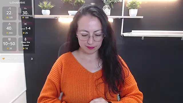 Lauryn Jones online show from 04/15/26, 07:58