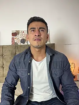 Snapshot of Chris_Clarck chatting on 12/22/25, 08:39 Chris Clarck online show from 12/22/25, 08:39