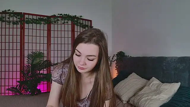 Snapshot of AmyLune chatting on 12/02/25, 08:59 AmyLune online show from 12/02/25, 08:59