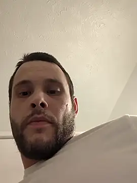 Snapshot of wickeddlover0128 chatting on 11/01/25, 04:47 wickeddlover0128 online show from 11/01/25, 04:47