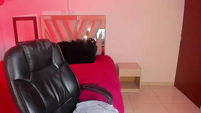 Ebonynaughty online show from 05/14/26, 03:02