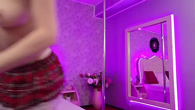 Snapshot of GracieCute chatting on 05/11/26, 03:12 GracieCute online show from 05/11/26, 03:12