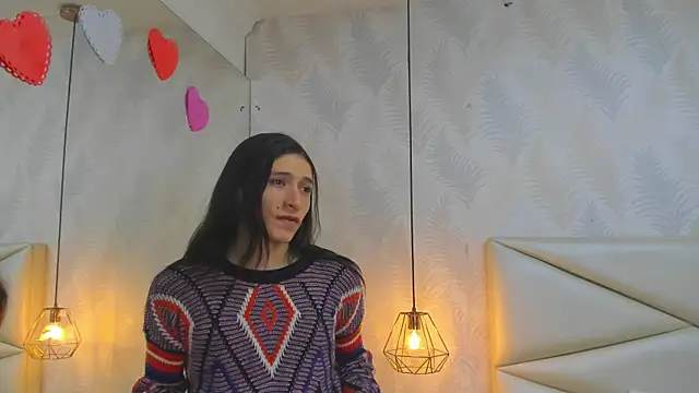 laurettedela rouse online show from 11/07/25, 11:10