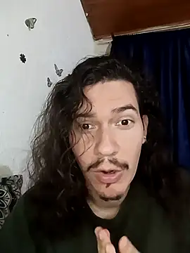 Snapshot of OnixAgata0 chatting on 11/09/25, 12:53 OnixAgata0 online show from 11/09/25, 12:53