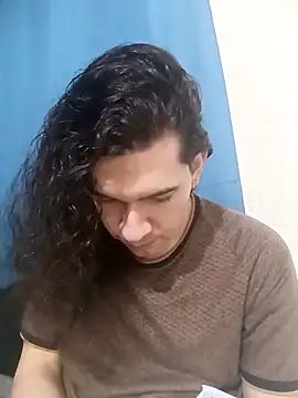 OnixAgata0 online show from 02/01/26, 12:42