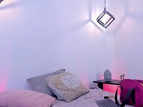 Snapshot of chelseadalea chatting on 12/22/25, 05:54 chelseadalea online show from 12/22/25, 05:54