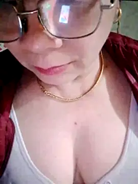 small-house123 online show from 02/10/26, 01:10