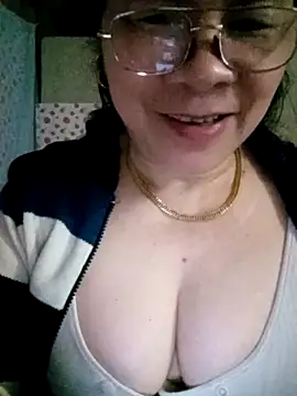 small-house123 online show from 02/23/26, 11:18