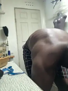 Snapshot of Ndodemnyama@xh chatting on 01/08/26, 06:21 Ndodemnyamaxh online show from 01/08/26, 06:21