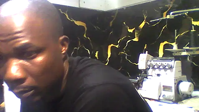 Snapshot of Ndodemnyama@xh chatting on 02/11/26, 04:12 Ndodemnyamaxh online show from 02/11/26, 04:12