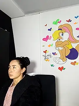 Snapshot of NathyMilf_ chatting on 11/26/25, 09:21 NathyMilf online show from 11/26/25, 09:21