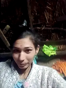 Snapshot of Jyoti_Roy1 chatting on 11/17/25, 04:13 Jyoti Roy1 online show from 11/17/25, 04:13