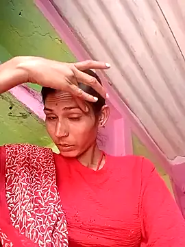 Snapshot of Jyoti_Roy1 chatting on 11/18/25, 08:52 Jyoti Roy1 online show from 11/18/25, 08:52