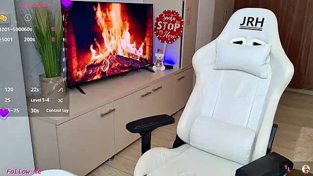 Myla-b online show from 12/14/25, 10:58