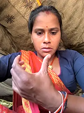 Snapshot of Hot_bhomi1 chatting on 11/04/25, 06:56 Hot bhomi1 online show from 11/04/25, 06:56