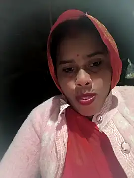 Snapshot of Hot_bhomi1 chatting on 11/12/25, 03:23 Hot bhomi1 online show from 11/12/25, 03:23