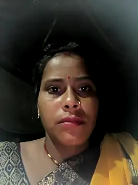 Snapshot of Hot_bhomi1 chatting on 11/13/25, 03:55 Hot bhomi1 online show from 11/13/25, 03:55