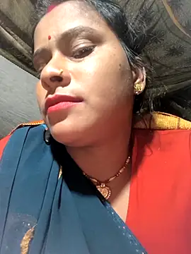 Snapshot of Hot_bhomi1 chatting on 12/15/25, 03:16 Hot bhomi1 online show from 12/15/25, 03:16