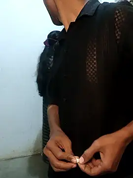 baby Cpl21 online show from 01/15/26, 05:23