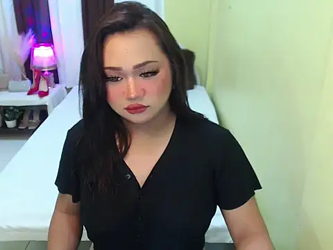 XxgiganticoliviacummerxX online show from 12/17/25, 02:50