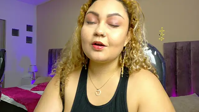 Sweet Rosee  online show from 12/20/25, 03:57