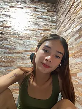 Snapshot of Kimparaka chatting on 11/03/25, 05:31 Kimparaka online show from 11/03/25, 05:31