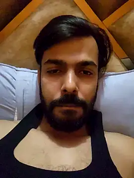 Snapshot of loveart007 chatting on 11/25/25, 11:43 loveart007 online show from 11/25/25, 11:43