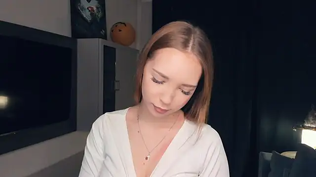 Snapshot of MerlePalaia chatting on 11/12/25, 09:14 MerlePalaia online show from 11/12/25, 09:14