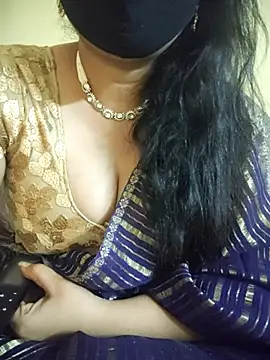 mouni499 online show from 04/07/26, 03:34