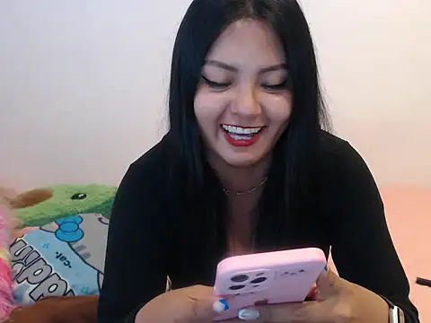 Snapshot of Sweet_eyes0 chatting on 12/05/25, 08:16 Sweet eyes0 online show from 12/05/25, 08:16