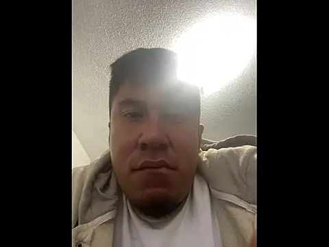 Snapshot of alex_23gto chatting on 11/20/25, 11:15 alex 23gto online show from 11/20/25, 11:15