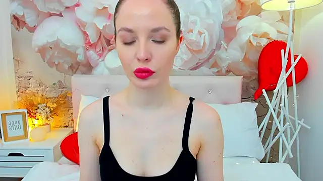 MonaRicci online show from 02/21/26, 01:23